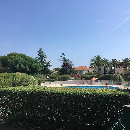 Antibes, Agreable Familiale En Rez De Jardin -2 Piscines&tennis Apartment