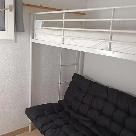 Apartment Antibes, Agreable Familiale En Rez De Jardin -2 Piscines&tennis *
